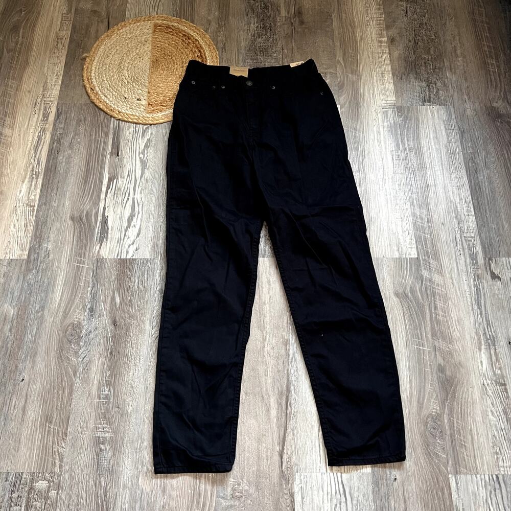 LEVI'S High-Waisted Mom Jeans 28x30 NWT